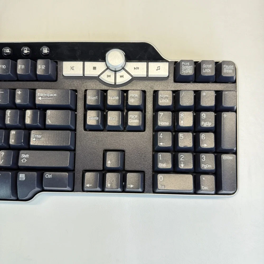 Dell sk 8135